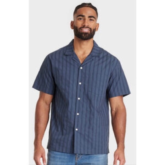 Goodfellow & Co Other - NWT Goodfellow & Co Men’s Short Sleeve Button Down Cubano Shirt - Size: Large